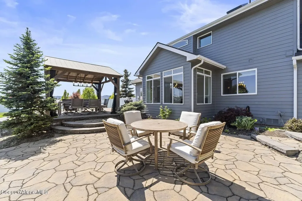 2356 N Reiswig Road Post Falls ID 83854