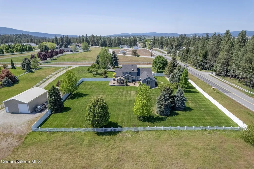 2356 N Reiswig Road Post Falls ID 83854