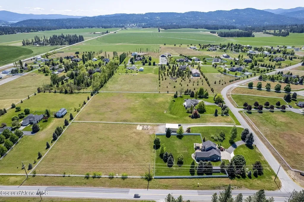 2356 N Reiswig Road Post Falls ID 83854