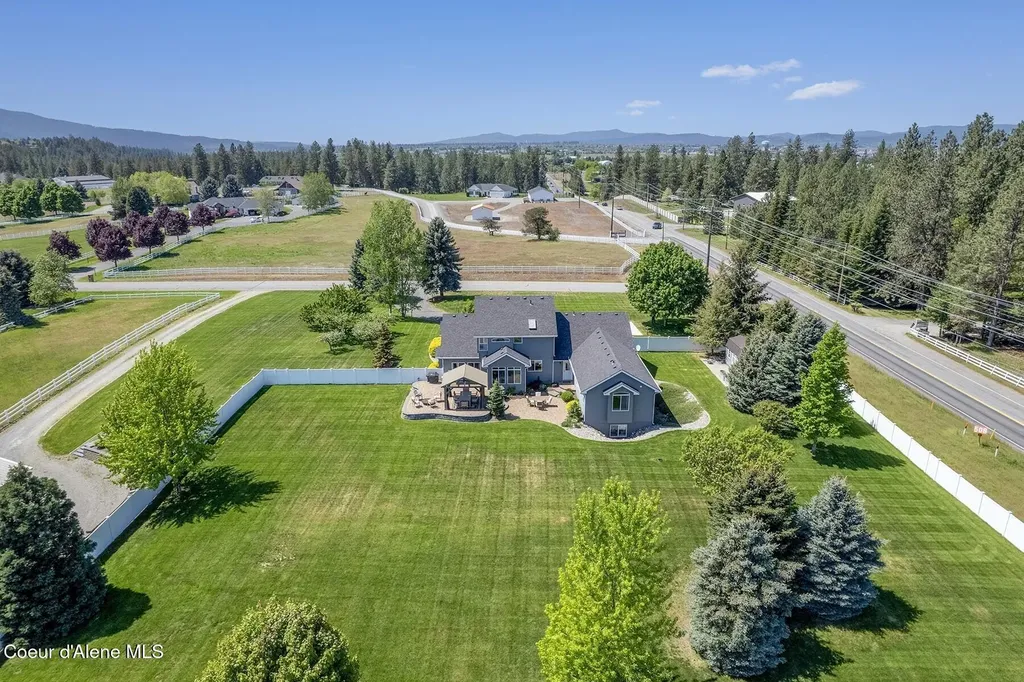 2356 N Reiswig Road Post Falls ID 83854