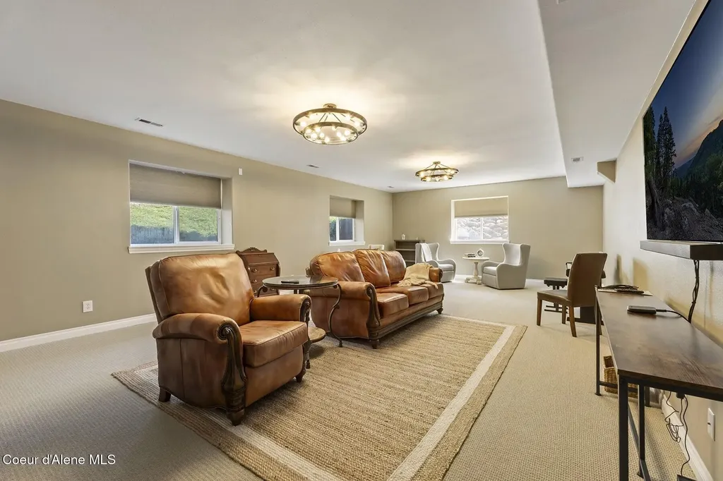 2356 N Reiswig Road Post Falls ID 83854