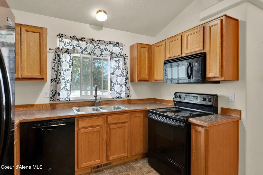 3495 N Carriage Court Post Falls ID 83854