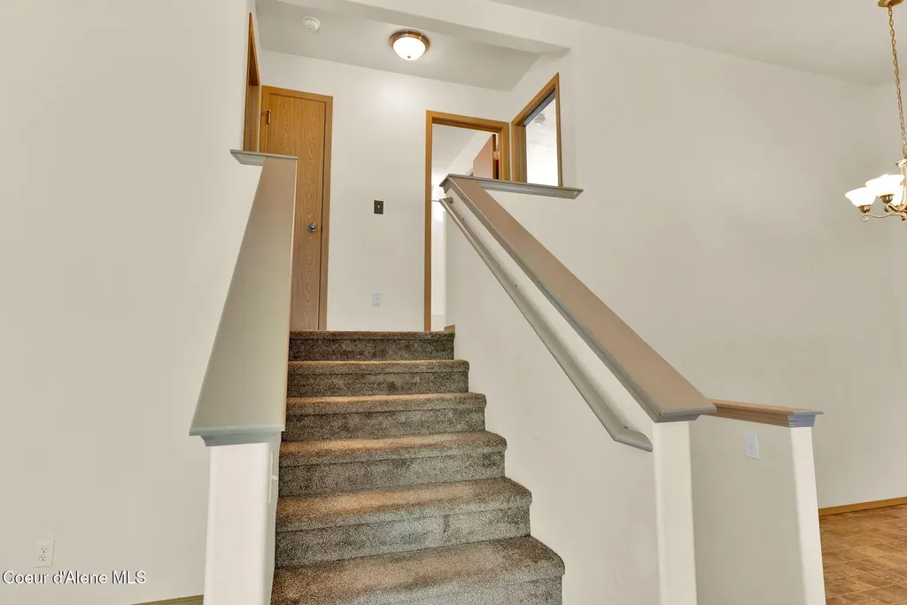 3495 N Carriage Court Post Falls ID 83854