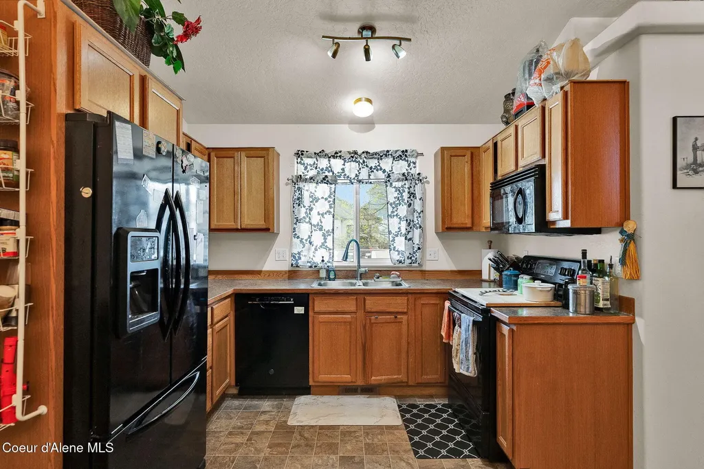 3495 N Carriage Court Post Falls ID 83854