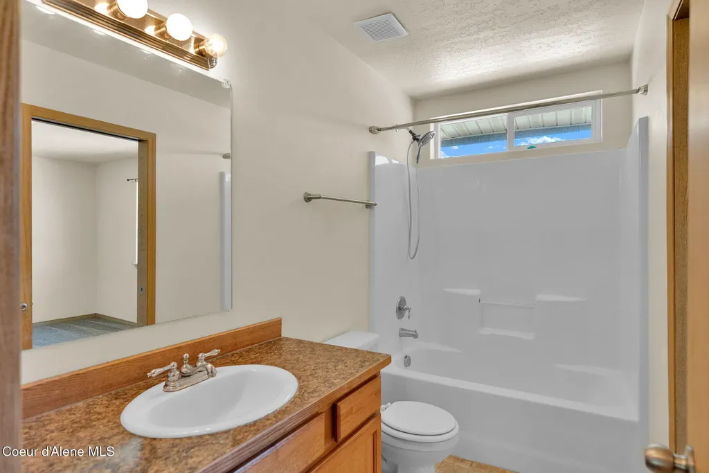 3495 N Carriage Court Post Falls ID 83854