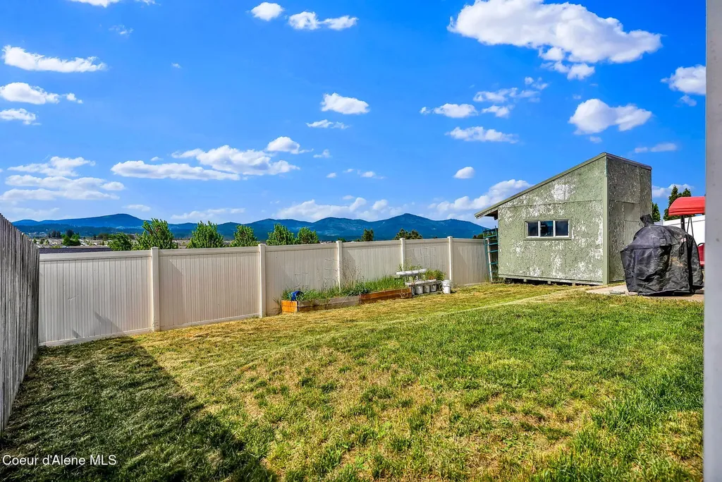3495 N Carriage Court Post Falls ID 83854