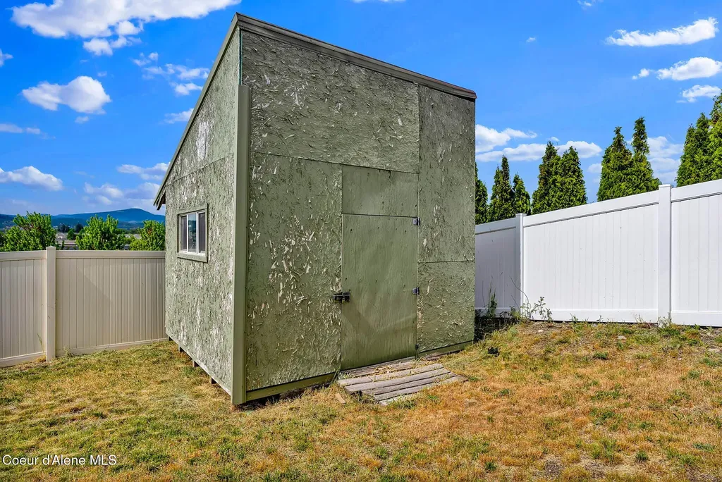 3495 N Carriage Court Post Falls ID 83854