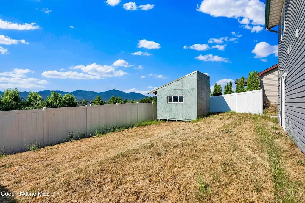 3495 N Carriage Court Post Falls ID 83854