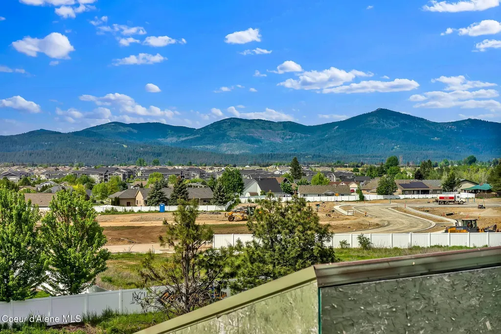3495 N Carriage Court Post Falls ID 83854