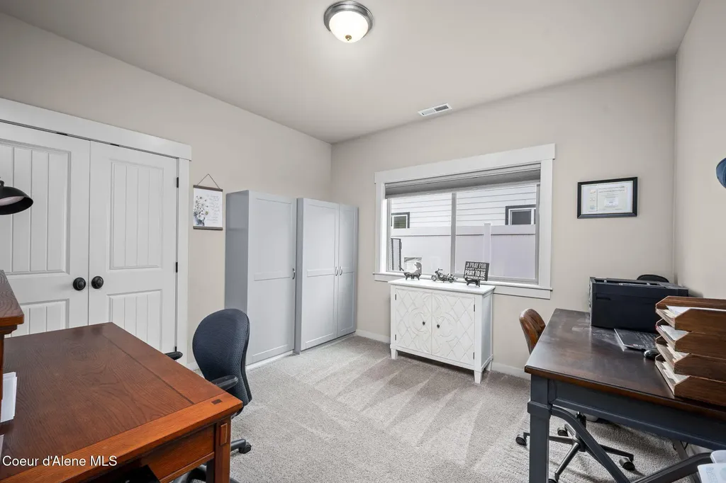1884 W Boyles Avenue Hayden ID 83835