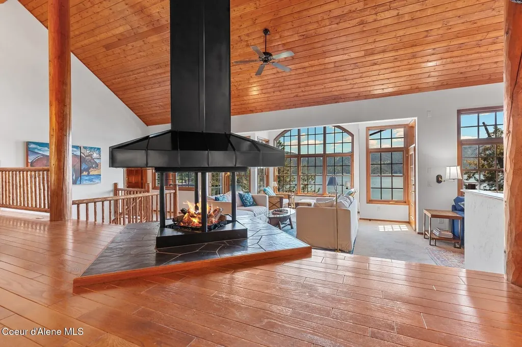 11004 N Rock Cliff Court Hayden ID 83835