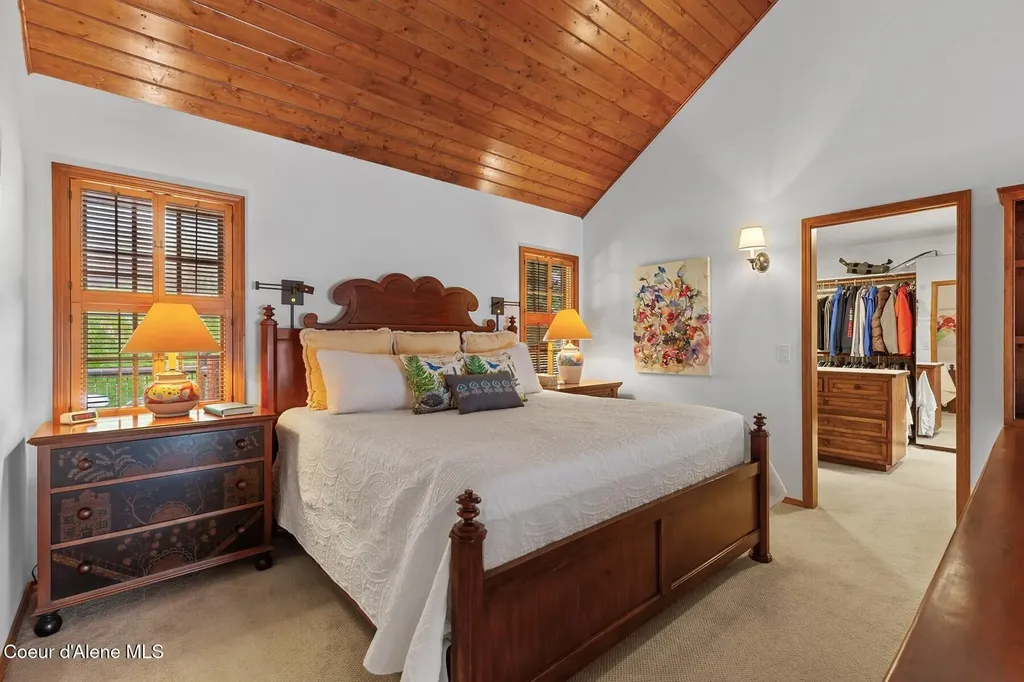 11004 N Rock Cliff Court Hayden ID 83835