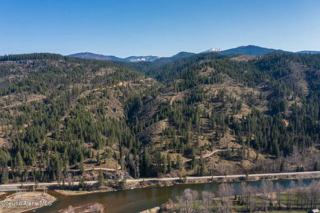 Nka 262 Ac North Side Road Calder ID 83808