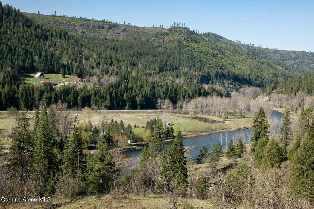Nka 262 Ac North Side Road Calder ID 83808