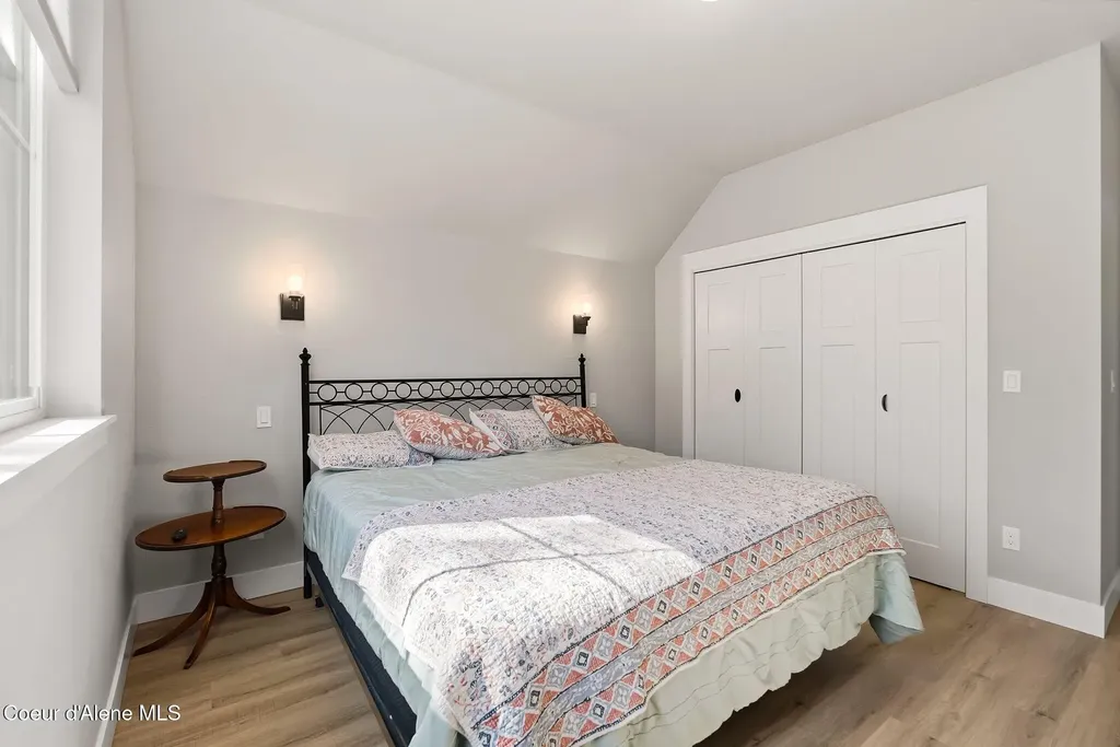 685 Railroad Avenue Dover ID 83825