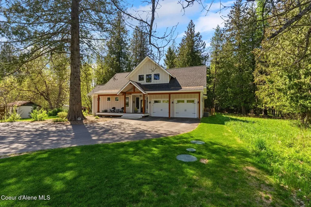 685 Railroad Avenue Dover ID 83825