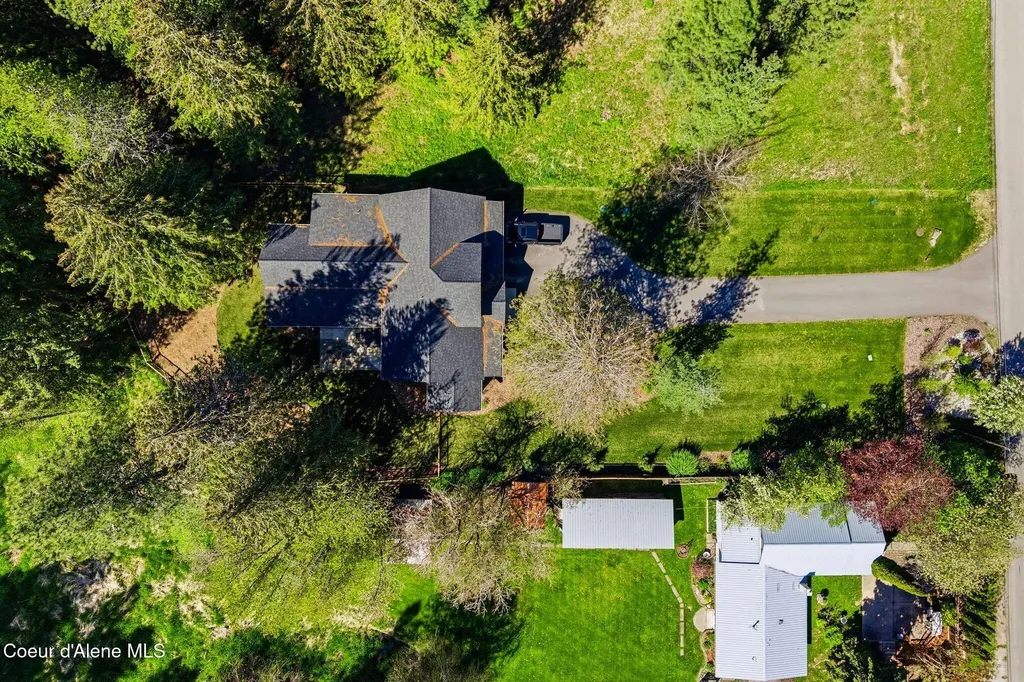 685 Railroad Avenue Dover ID 83825