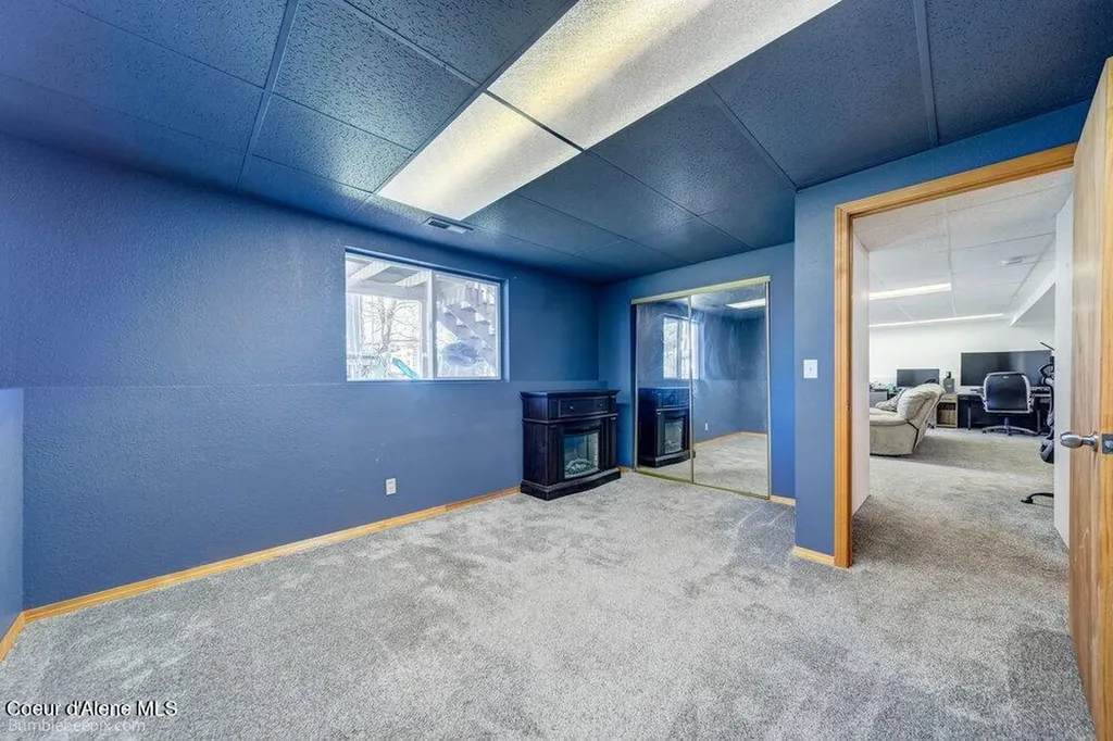 8811 N Davis Circle Hayden ID 83835