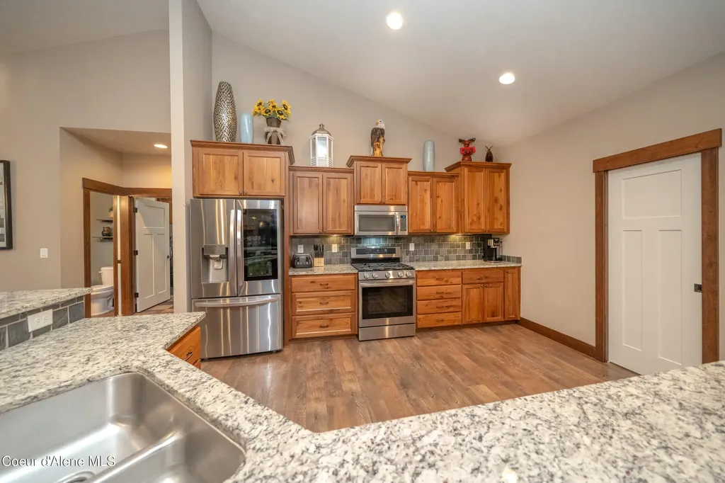 3102 W Mack Lane Rathdrum ID 83858