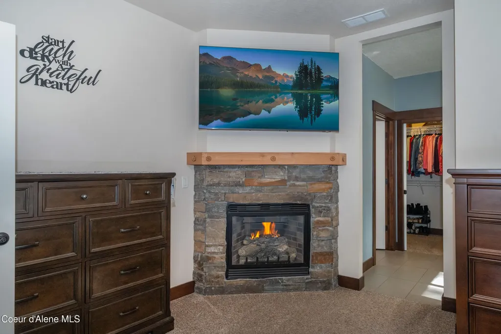 3102 W Mack Lane Rathdrum ID 83858