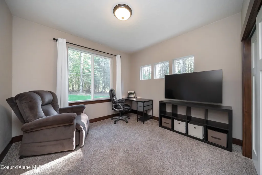3102 W Mack Lane Rathdrum ID 83858