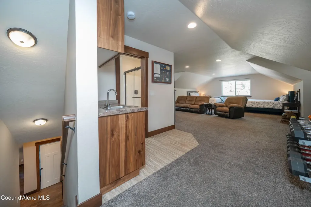 3102 W Mack Lane Rathdrum ID 83858