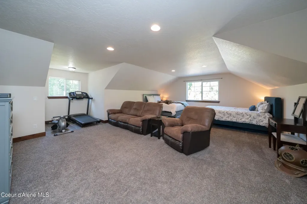 3102 W Mack Lane Rathdrum ID 83858