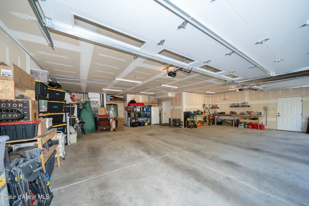 3102 W Mack Lane Rathdrum ID 83858