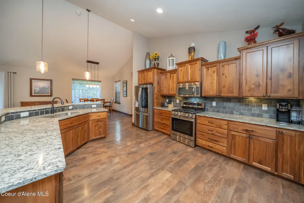 3102 W Mack Lane Rathdrum ID 83858
