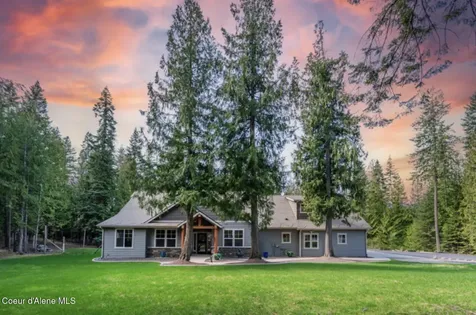 3102 W Mack Lane Rathdrum ID 83858