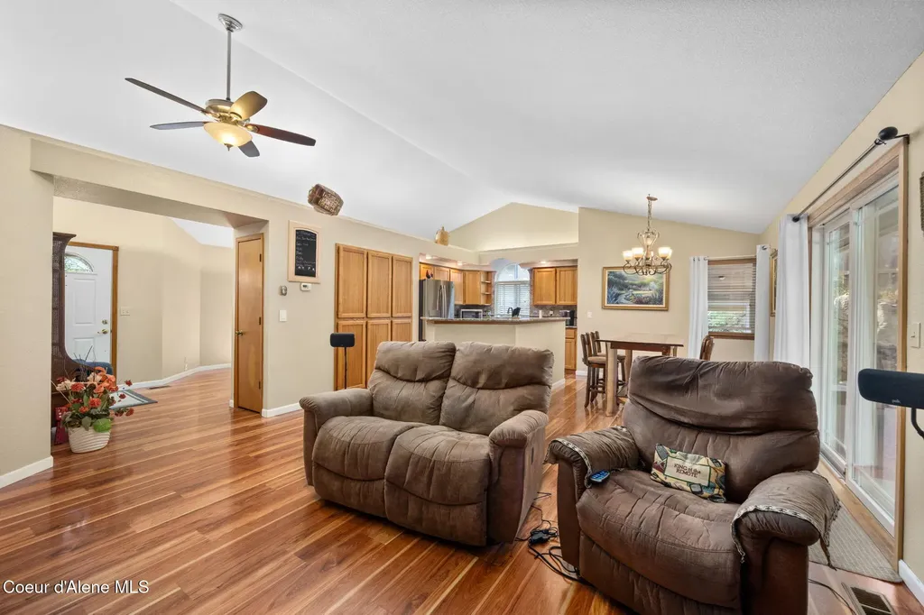 8417 N Stonehaven Drive Hayden ID 83835