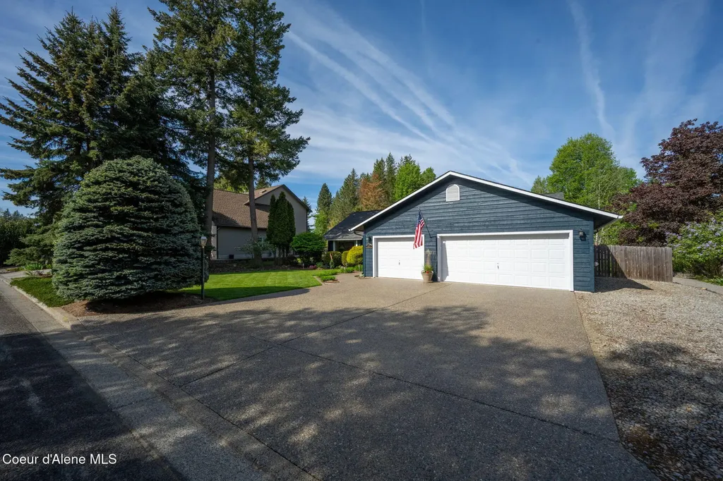 8417 N Stonehaven Drive Hayden ID 83835