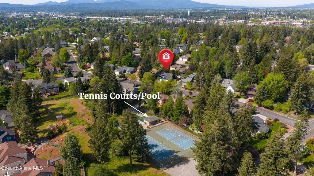8417 N Stonehaven Drive Hayden ID 83835