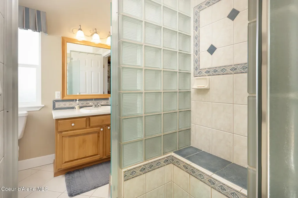 16703 W Riverview Drive Post Falls ID 83854