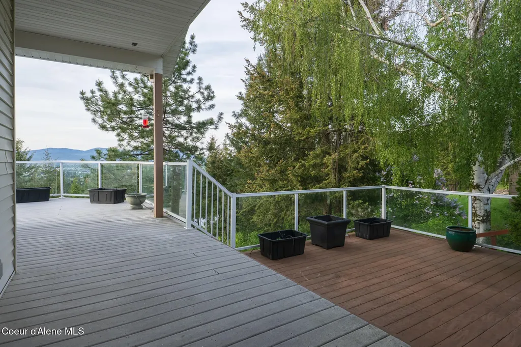 16703 W Riverview Drive Post Falls ID 83854