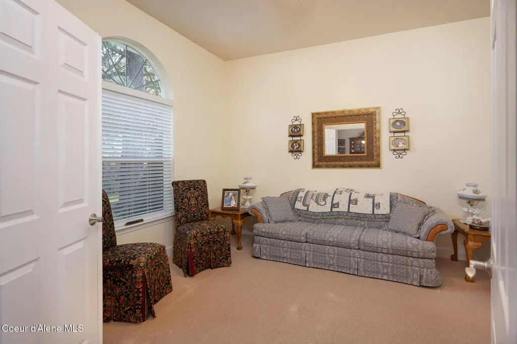 16703 W Riverview Drive Post Falls ID 83854