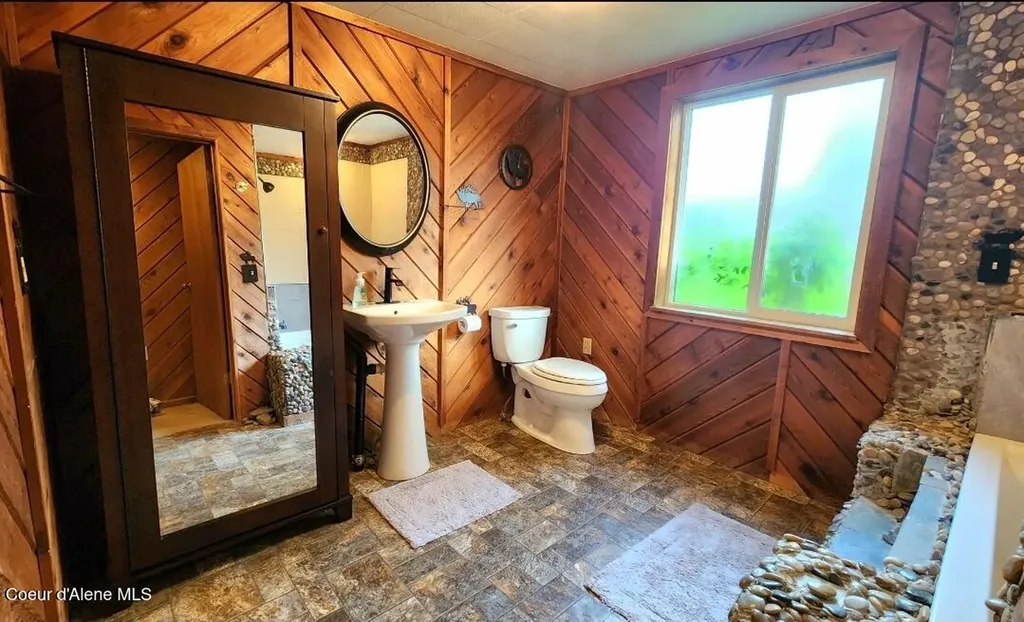 205 Calder Park Road Calder ID 83808
