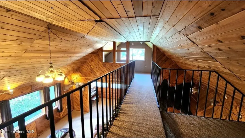 205 Calder Park Road Calder ID 83808
