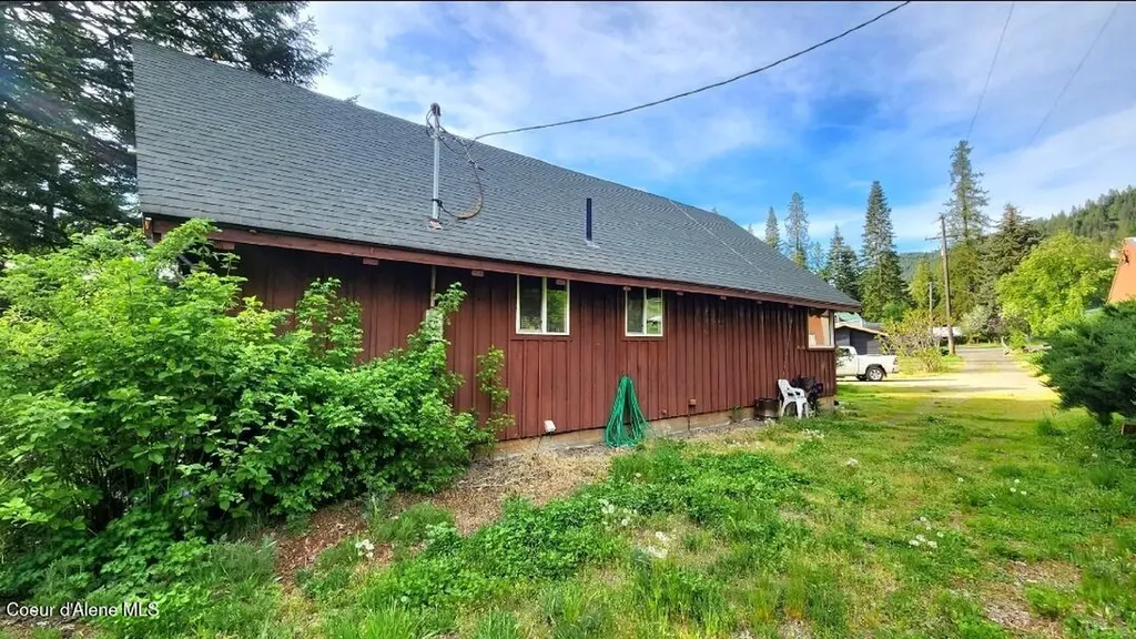 205 Calder Park Road Calder ID 83808