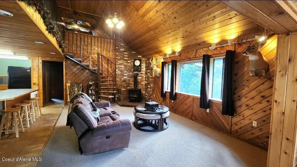 205 Calder Park Road Calder ID 83808
