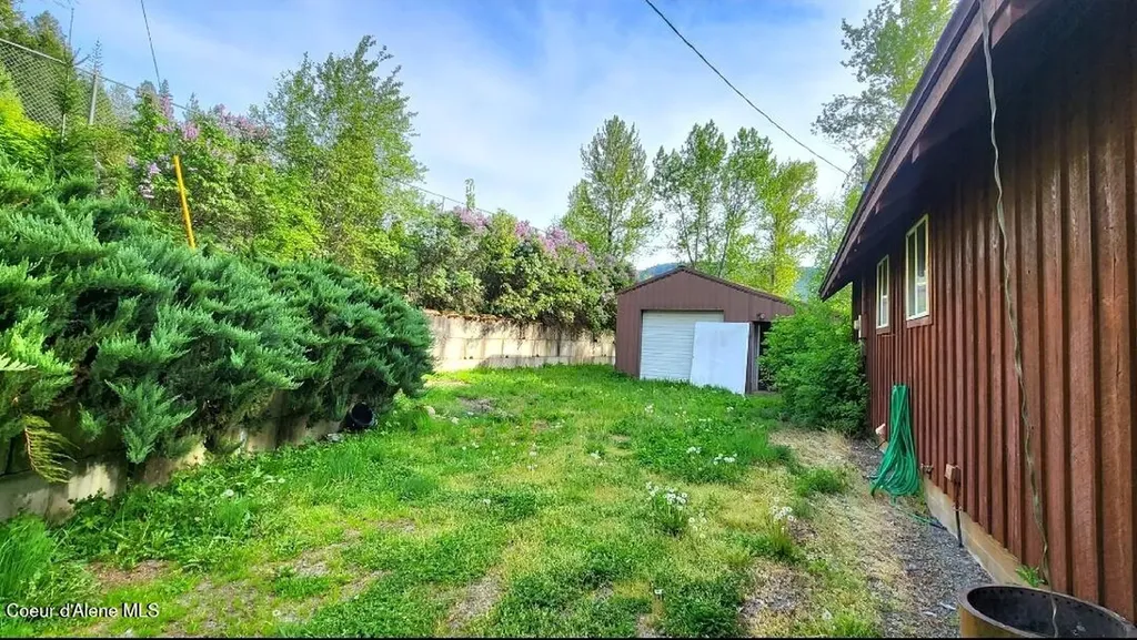 205 Calder Park Road Calder ID 83808