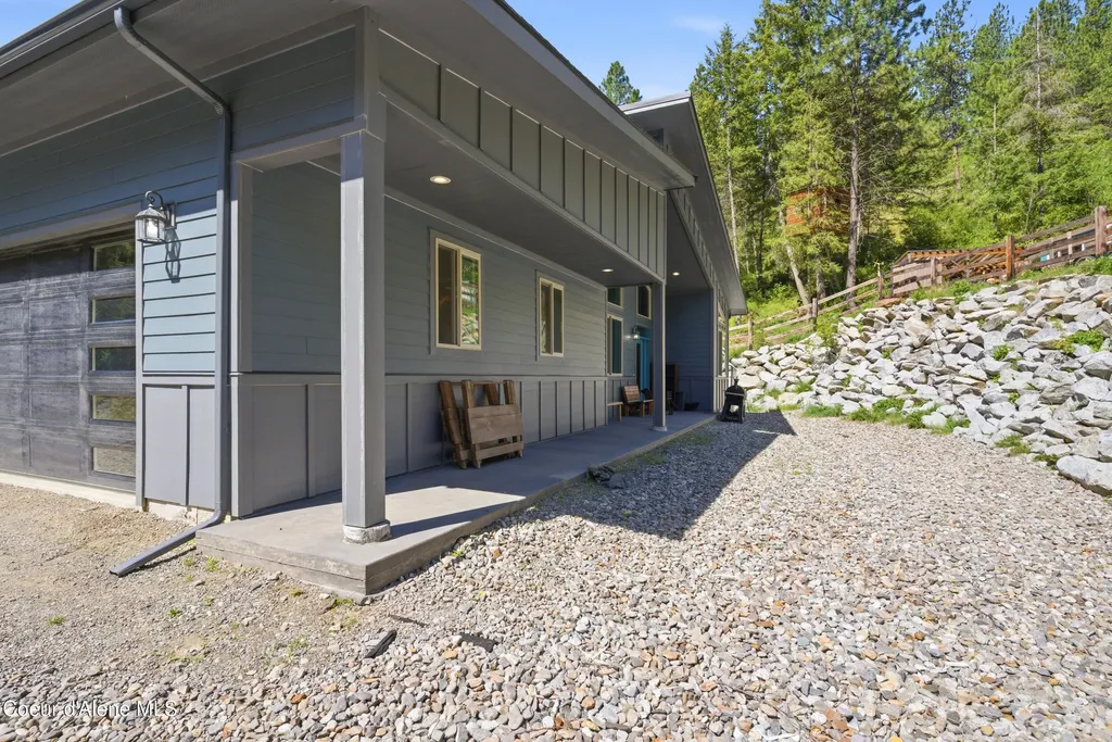 416 Miner Drive Blanchard ID 83804