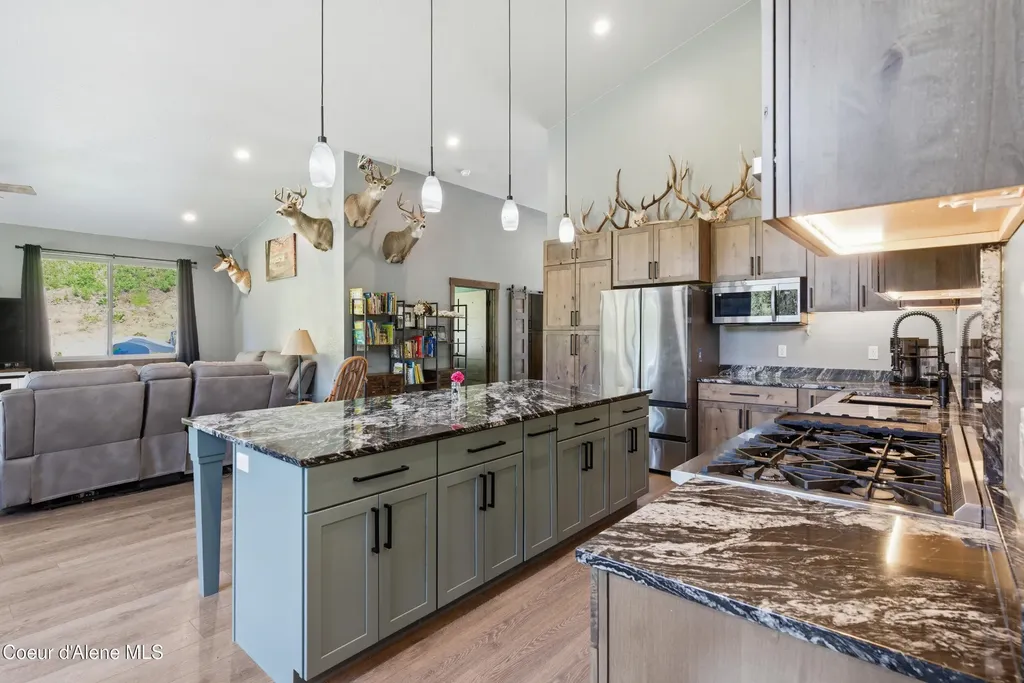416 Miner Drive Blanchard ID 83804