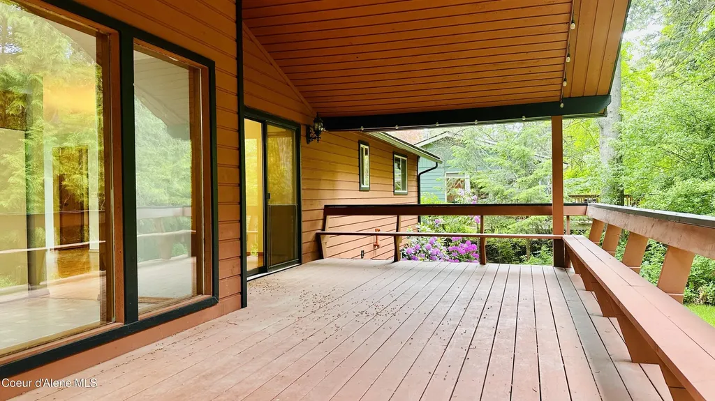 12787 N Emerald Drive Hayden ID 83835
