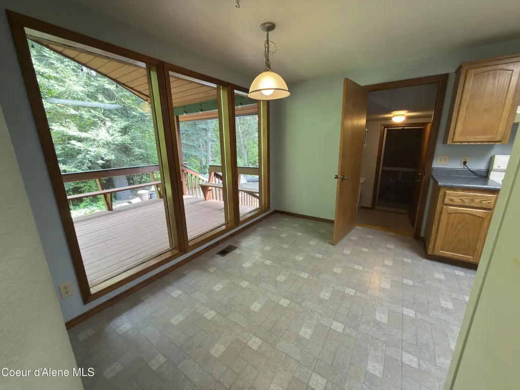 12787 N Emerald Drive Hayden ID 83835