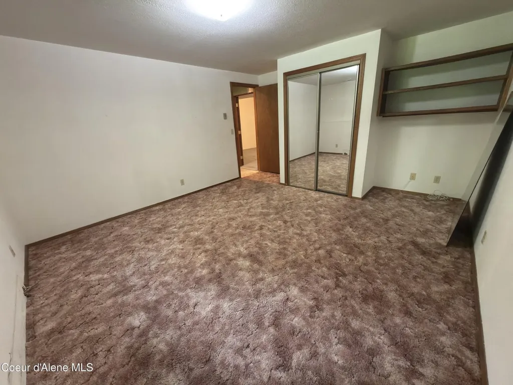 12787 N Emerald Drive Hayden ID 83835