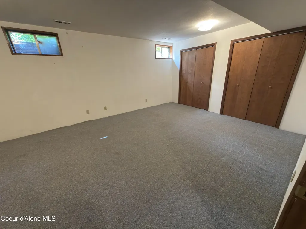12787 N Emerald Drive Hayden ID 83835