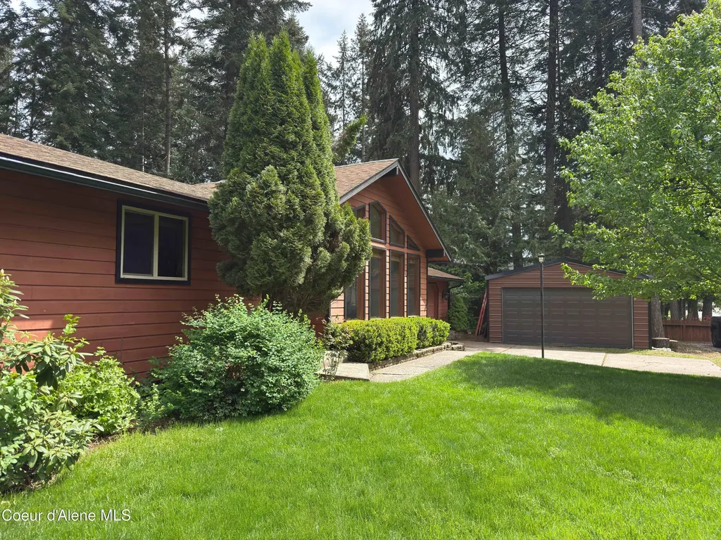 12787 N Emerald Drive Hayden ID 83835