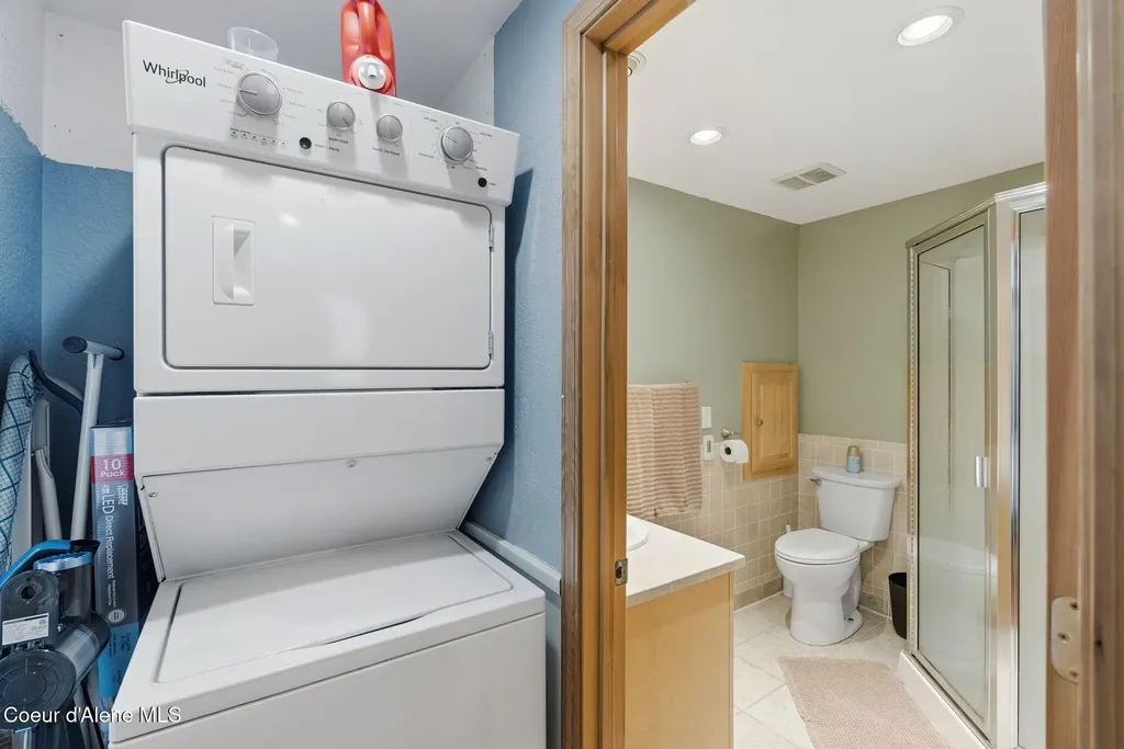301 Iberian Way Sandpoint ID 83864