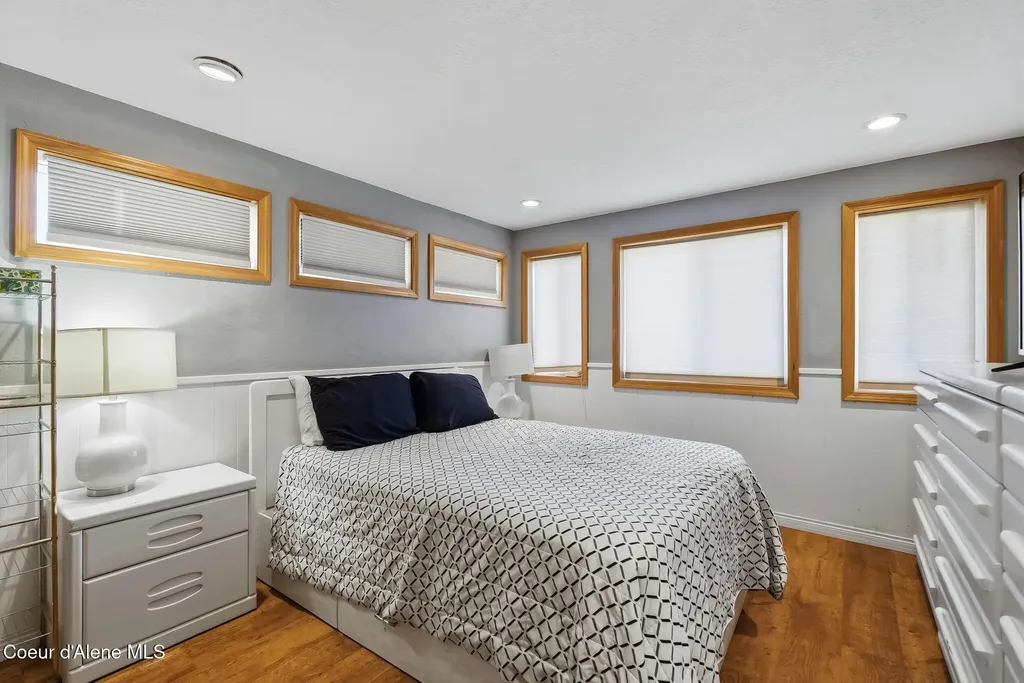 301 Iberian Way Sandpoint ID 83864